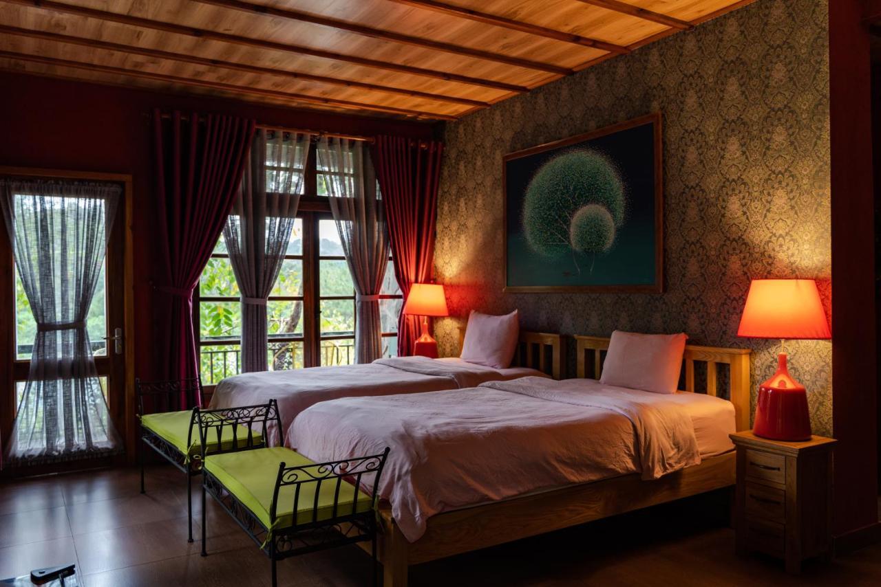 Hotel Zen Cafe Lakeside